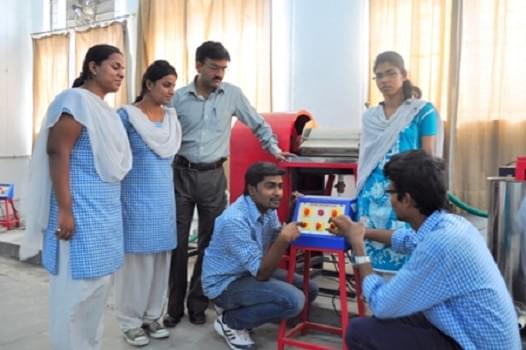 Babu Banarasi Das Institute of Technology & Management Lucknow Academics photo 9