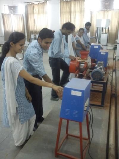 Babu Banarasi Das Institute of Technology & Management Lucknow Academics photo 10