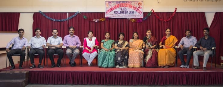 Vivekanand Education Society's College Of Law Mumbai Facilities photo 10