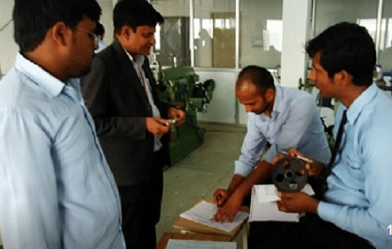 Sagar Institute of Science, Technology and Research ,Sagar Group of Institutions Bhopal Laboratory photo 7