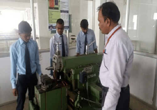 Sagar Institute of Science, Technology and Research ,Sagar Group of Institutions Bhopal Laboratory photo 9