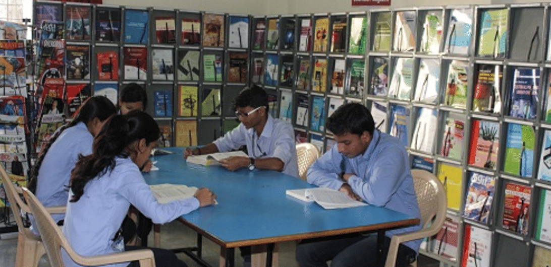 Zeal Institute of Management and Computer Application Narhe Infrastructure photo 5