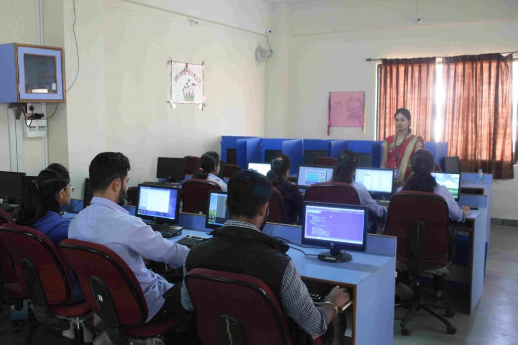 Zeal Institute of Business Administration, Computer Application and Research Pune Infrastructure photo 9
