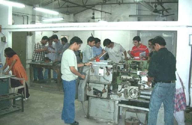 IEM Kolkata Infrastructure photo 5