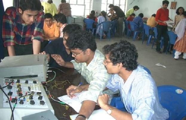 IEM Kolkata Infrastructure photo 13