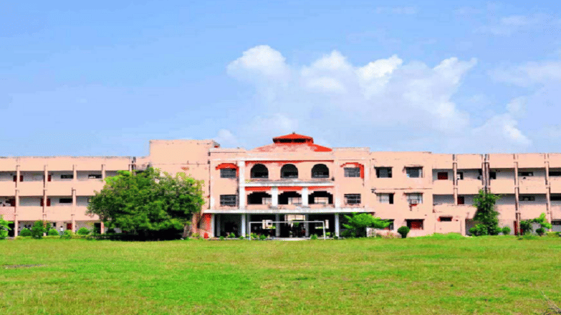 SSSUTMS Academic Building photo 2