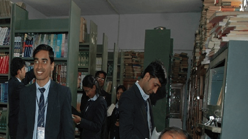 Yogada Satsang Mahavidyalay Ranchi Library and Labs photo 3