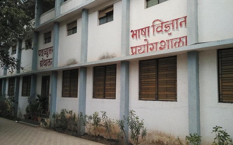 Tuljaram Chaturchand College of Arts, Science & Commerce Baramati hostel photo 2