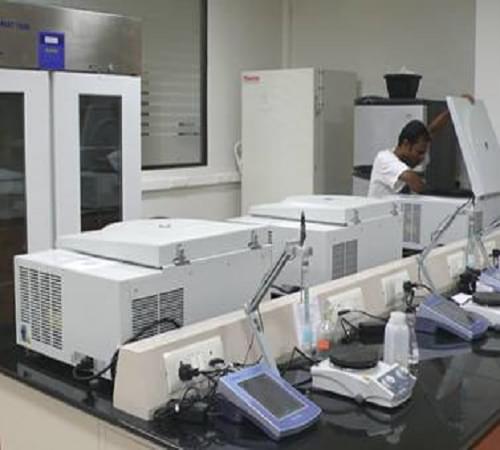 IISER Pune Laboratory Instruments photo 14