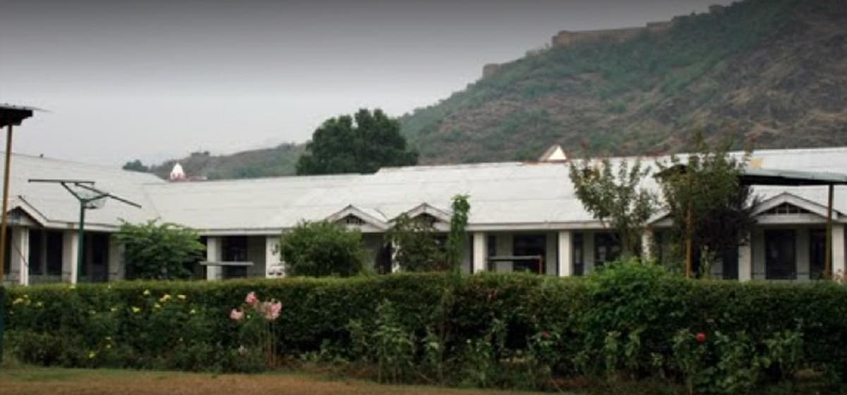 Islamia College of Science and Commerce Srinagar Academic Building photo 1