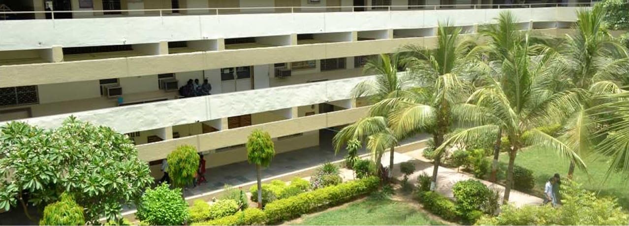 M. B. Patel Science College Anand Academic Building photo 2