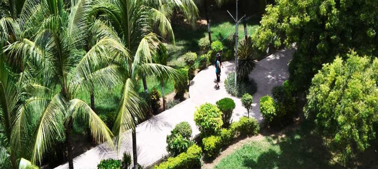 M. B. Patel Science College Anand Academic Building photo 4