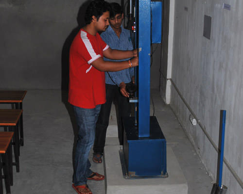 KLS Institute of Engineering and Technology Bijnor Labs photo 3