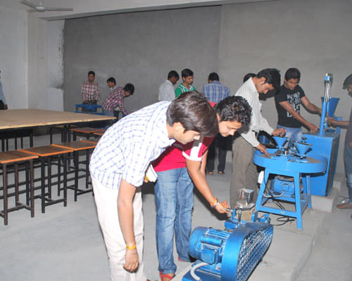 KLS Institute of Engineering and Technology Bijnor Labs photo 7