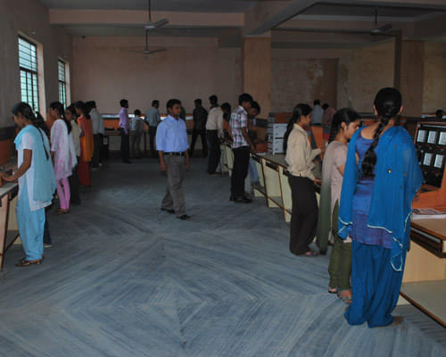 KLS Institute of Engineering and Technology Bijnor Labs photo 14