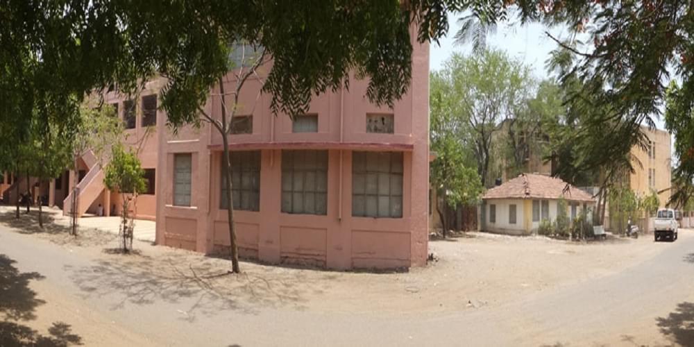 H. & H. B. Kotak Institute of Science Rajkot Campus photo 2