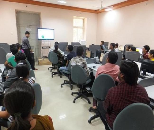 H. & H. B. Kotak Institute of Science Rajkot Events photo 9