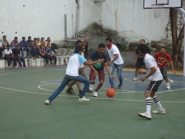 Maeer's Maharashtra Institute of Pharmacy Pune Sports photo 1