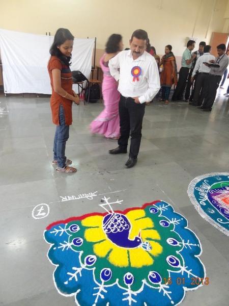 Maeer's Maharashtra Institute of Pharmacy Pune Academics photo 4