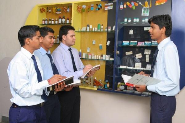 Maeer's Maharashtra Institute of Pharmacy Pune Academics photo 7