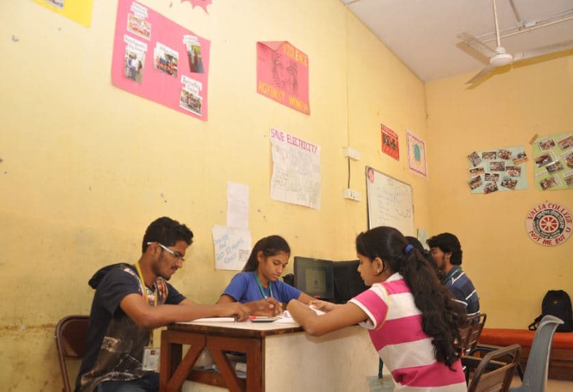 Valia College of Commerce and Arts Mumbai Events & Activities photo 10