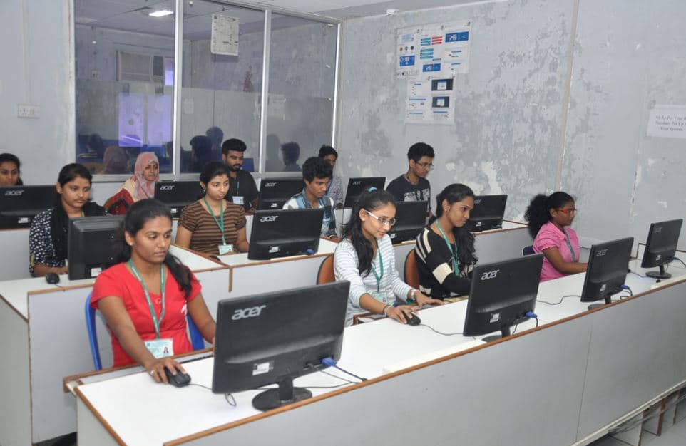 Valia College of Commerce and Arts Mumbai Campus photo 5