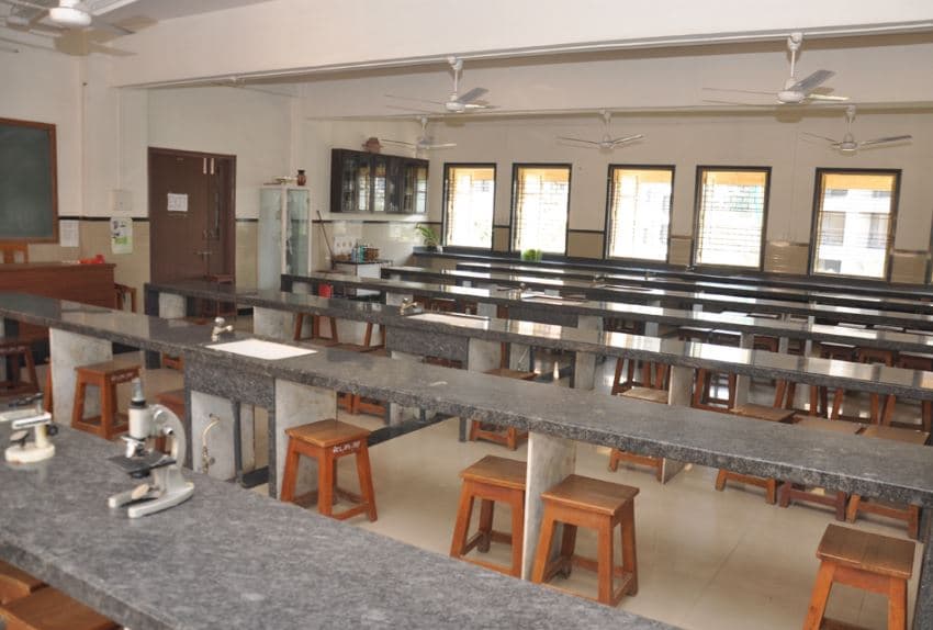 Valia College of Commerce and Arts Mumbai Campus photo 16