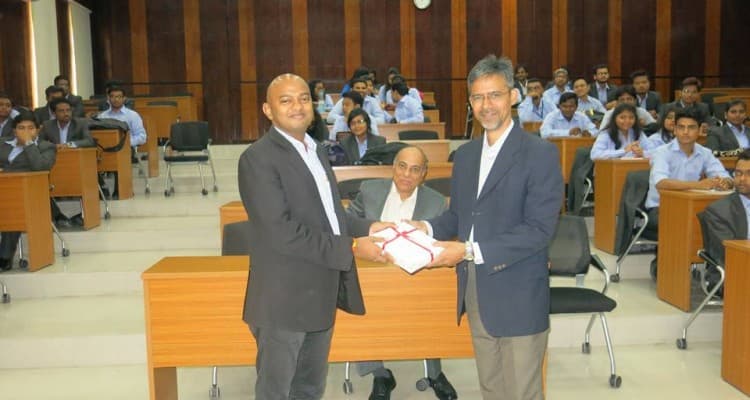 Unitedworld Institute of Management (UIM) Ahmedabad Campus with facilities photo 10