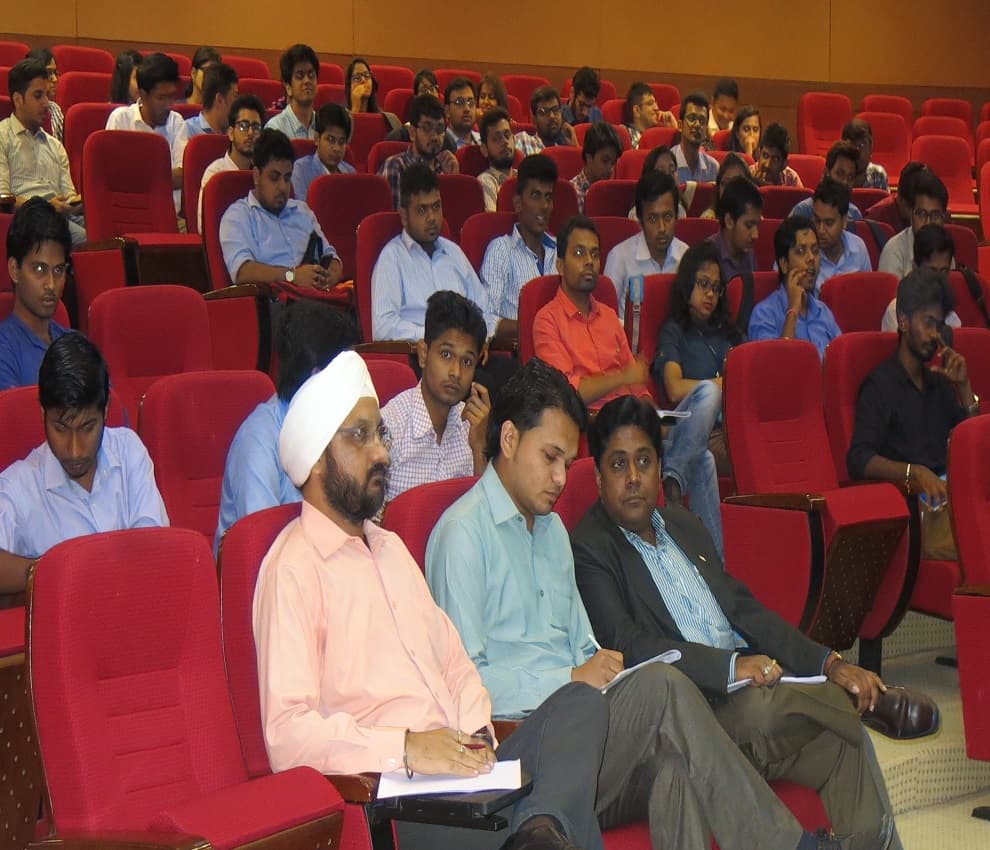 Unitedworld Institute of Management (UIM) Ahmedabad Campus with facilities photo 16