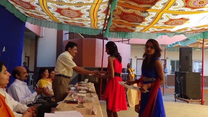 Vivekanand College Surat Extra Curriculars photo 1