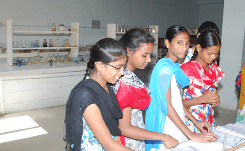 Vasistha Degree & PG College Kamareddy Laboratory photo 2