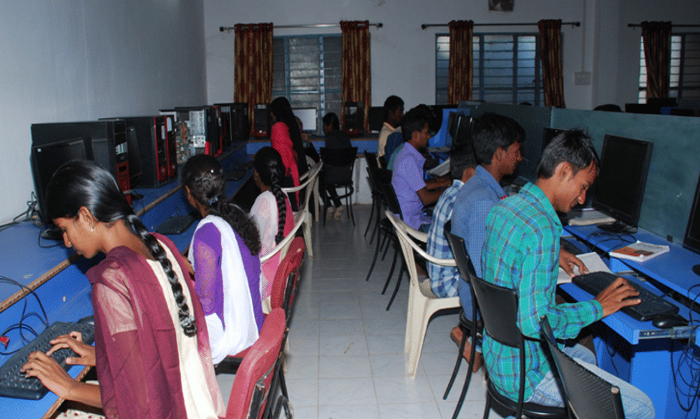 Vasistha Degree & PG College Kamareddy Laboratory photo 3