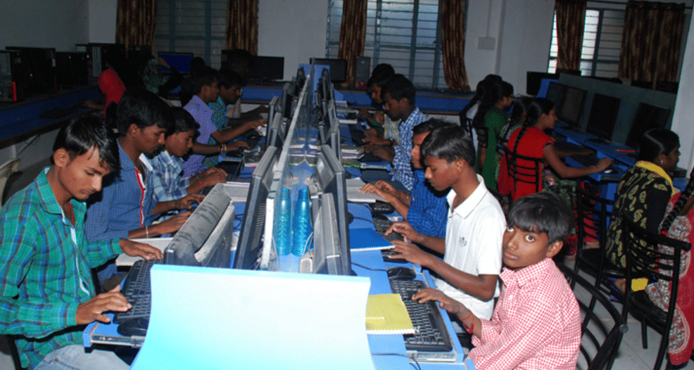 Vasistha Degree & PG College Kamareddy Laboratory photo 10