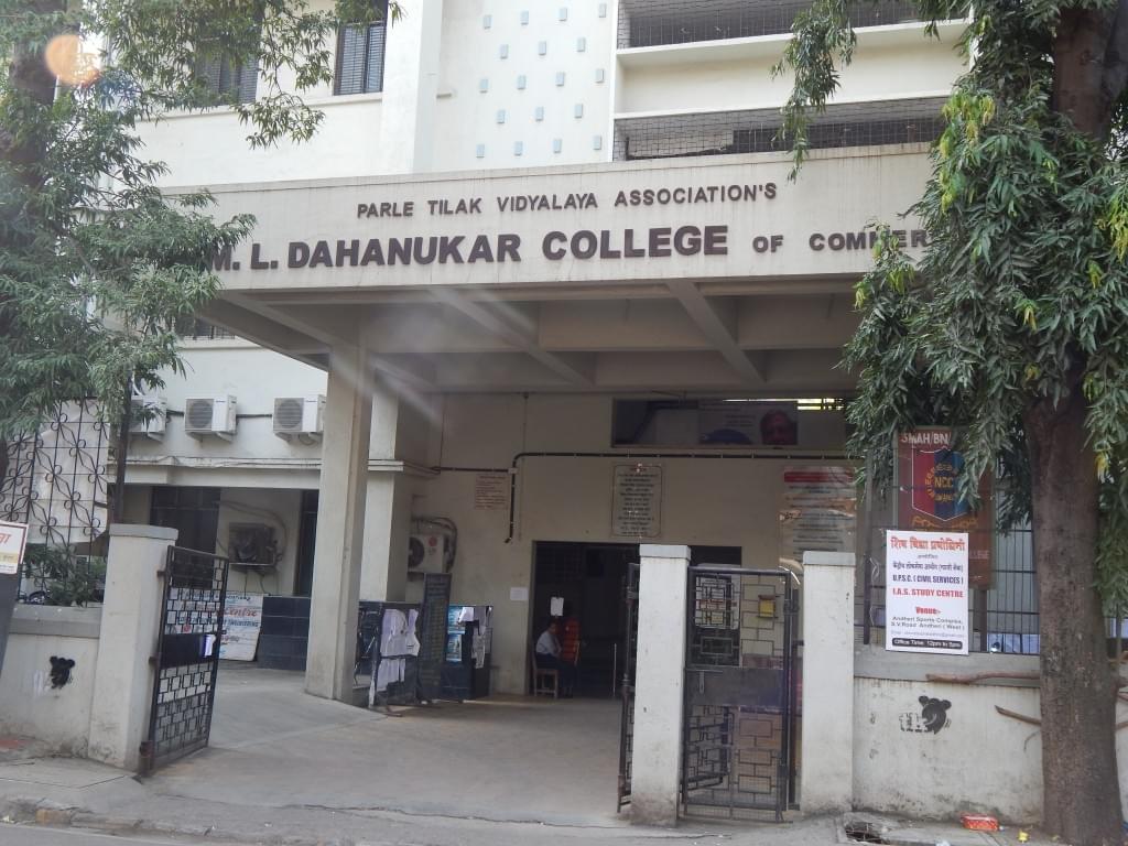 M.L. Dahanukar College of Commerce Mumbai Campus photo 1