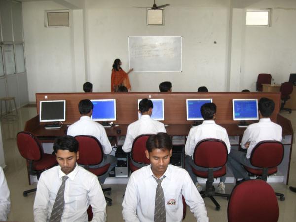 Neelam Group Of Institutions Agra Facilities photo 7