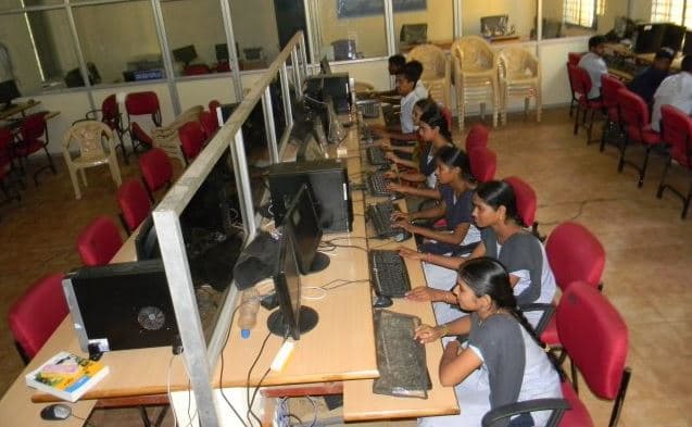 Pithapur Rajah's Government College West Godavari Infrastructure photo 10