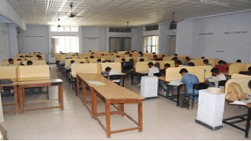 Shri Gulabrao Deokar College of Engineering Jalgaon  Labs and Sports photo 1