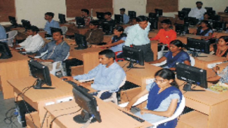 Sanjay Education Society's College of Engineering Dhule Labs photo 10