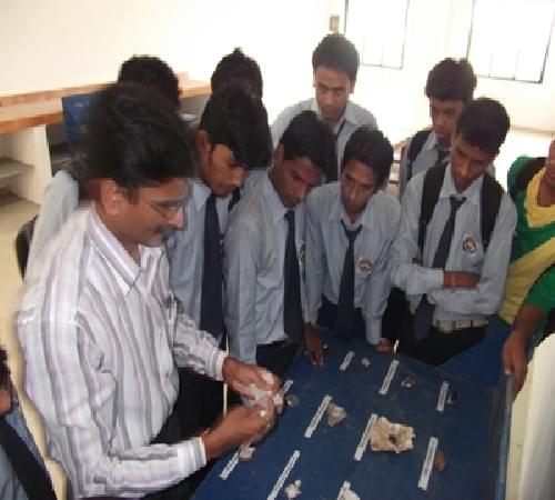 Priyadarshini Bhagwati College of Engineering Nagpur Academic Building photo 2