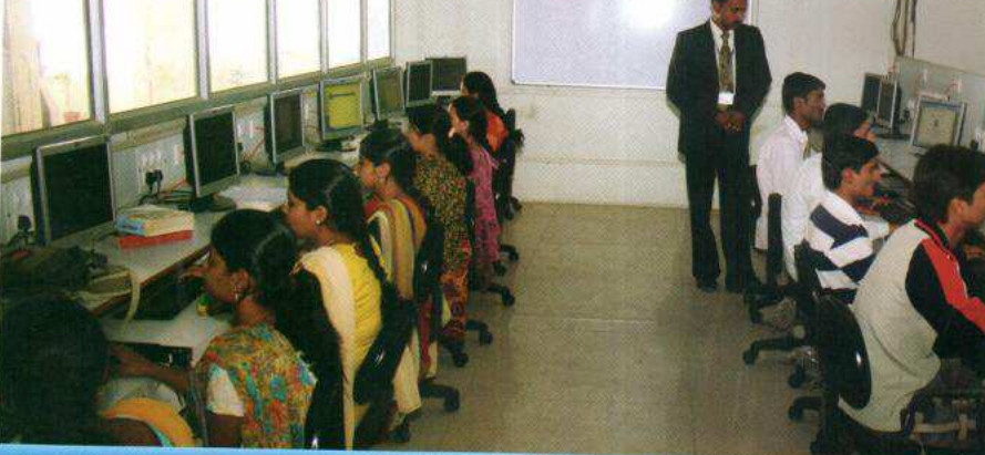 SVERI, College of Engineering Pandharpur Labs and Library photo 12
