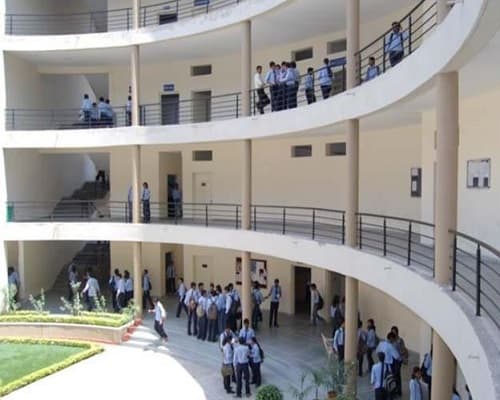 Guru Nanak Institute of Engineering & Technology Nagpur Academic Building photo 3