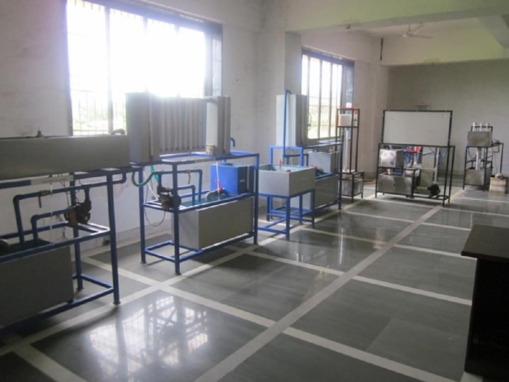 Dilkap Research Institute of Engineering and Management Studies Karjat Laboratory Instruments photo 10