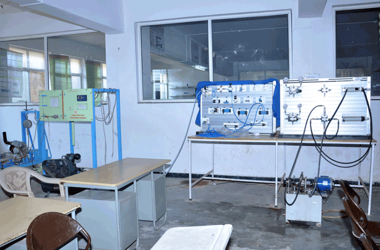 Satara College Of Engineering And Management Labs and Library photo 5