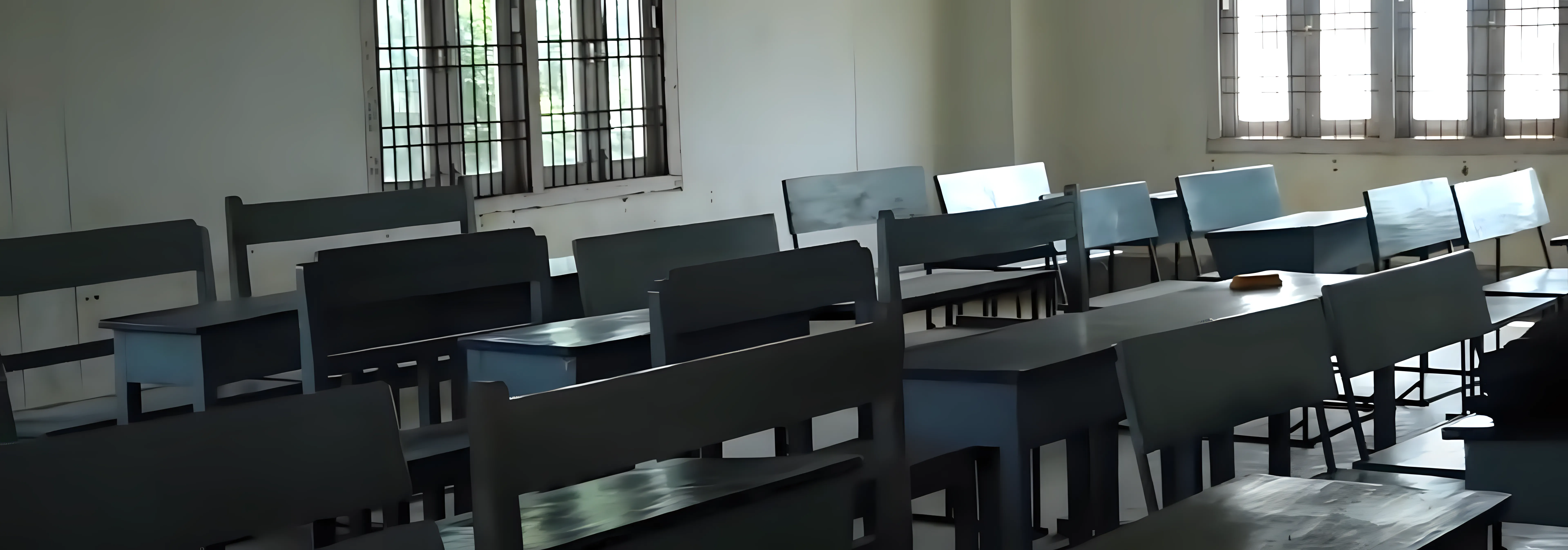 Roland Institute of Technology Berhampur classroom photo 1