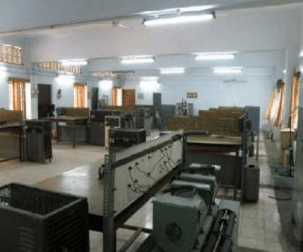 Rajiv Gandhi College of Engineering, Research and Technology Chandrapur Laboratory photo 17