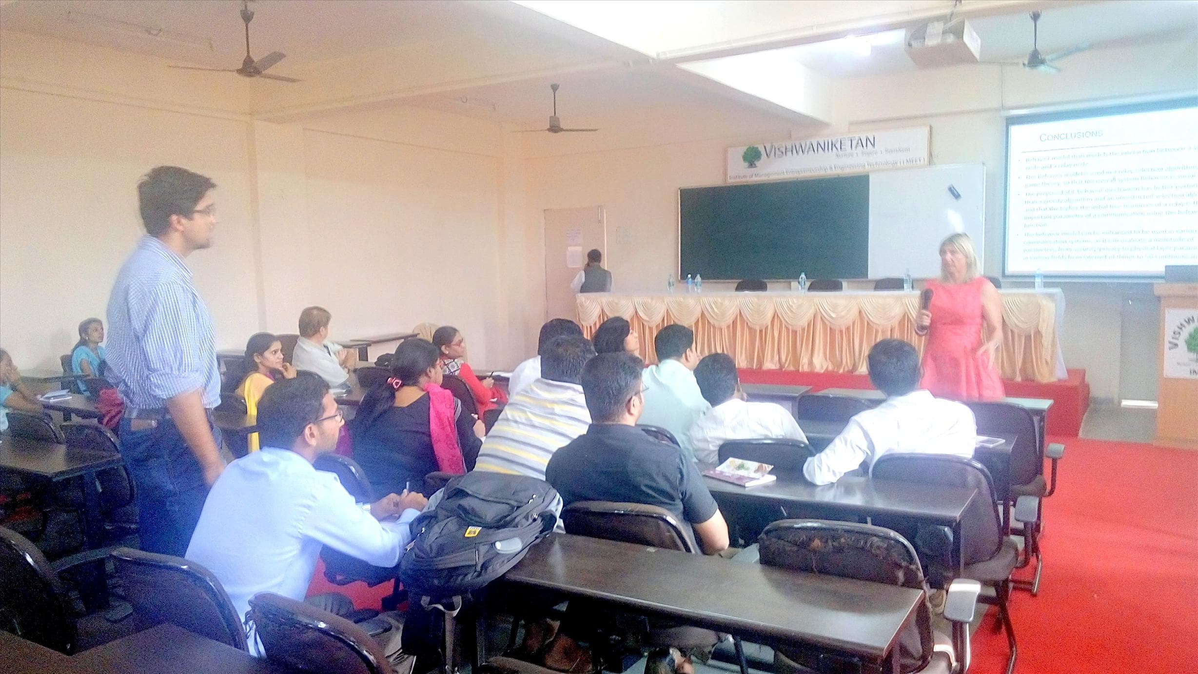 ViMEET Guest Lectures photo 3