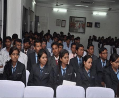 Dr. Sarvepalli Radhakrishnan College of Business Management Nagpur Extra Curriculars photo 3