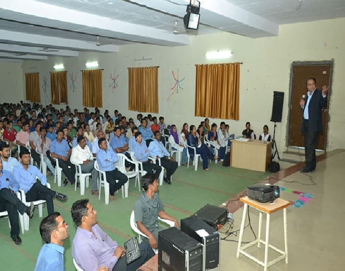 Shri Shivaji Institute Of Engineering & Management Studies Parbhani Events photo 6