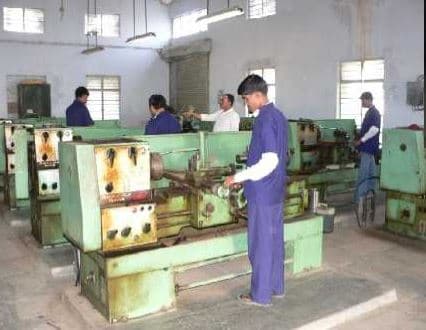 Shri Tulja Bhavani College of Engineering Osmanabad Lab and facilities photo 6