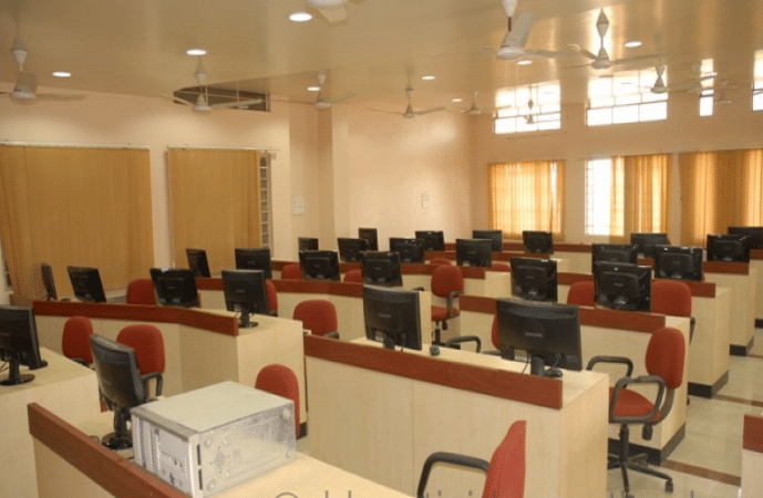 Bharati Vidyapeeth Deemed University Institute of Management Kolhapur Campus photo 7